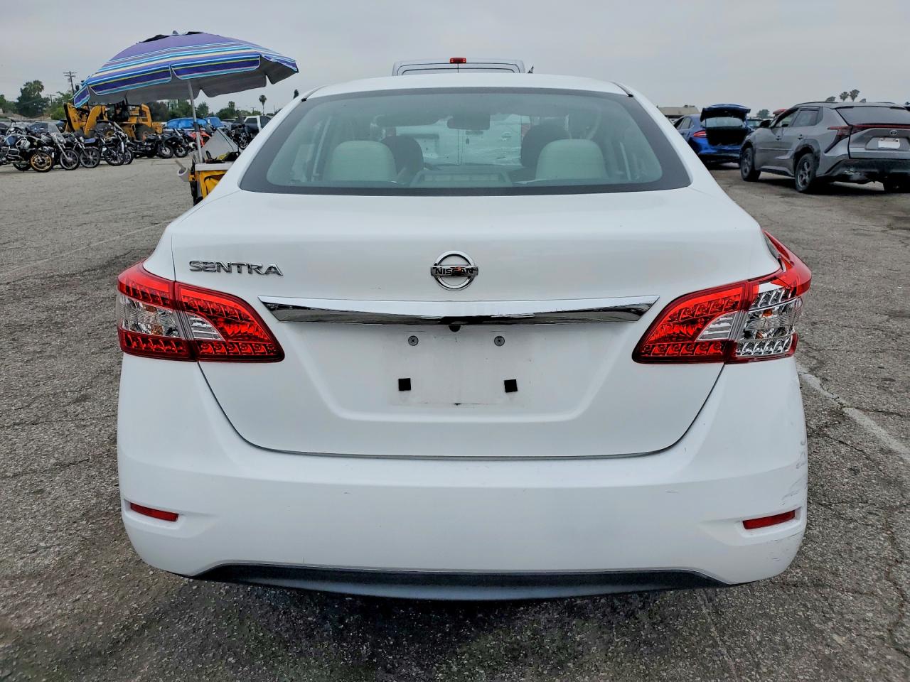 Nissan Sentra S