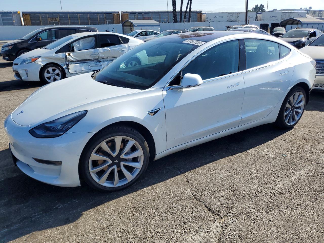 2018 Tesla Model 3 5YJ3E1EA7JF******