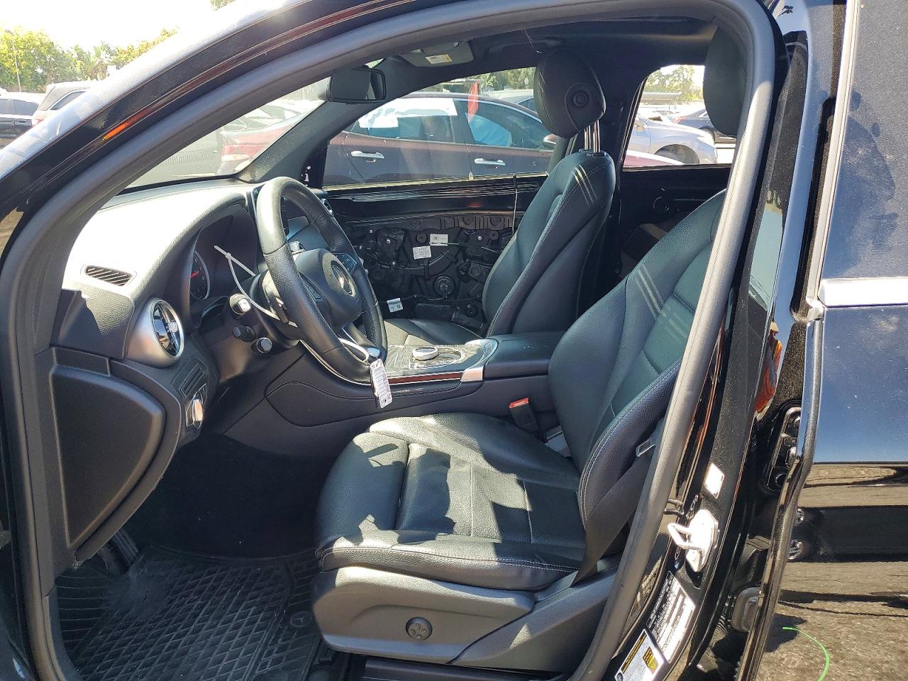 Mercedes-Benz GLC 300 4matic