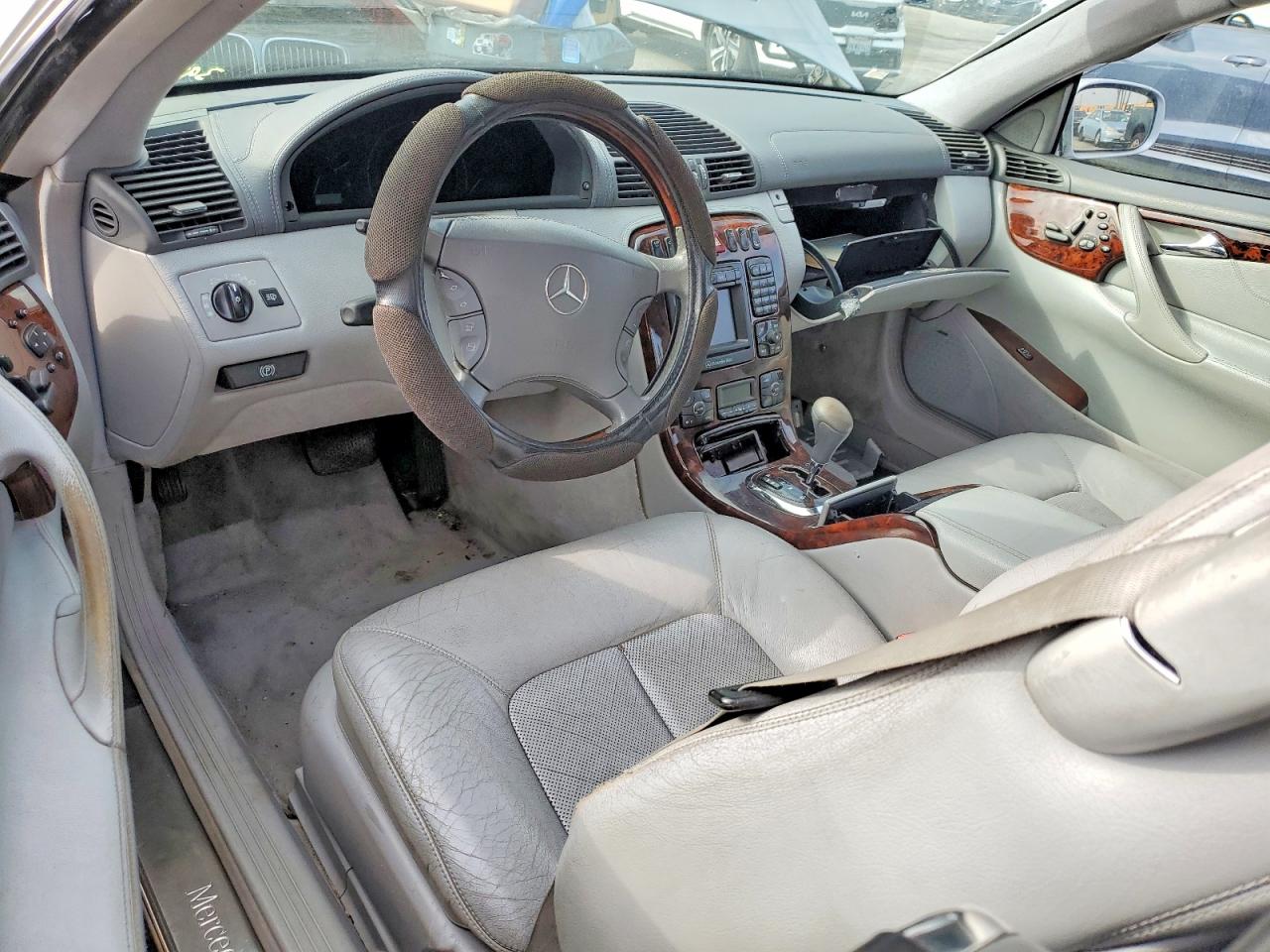 Mercedes-Benz C-Class 500