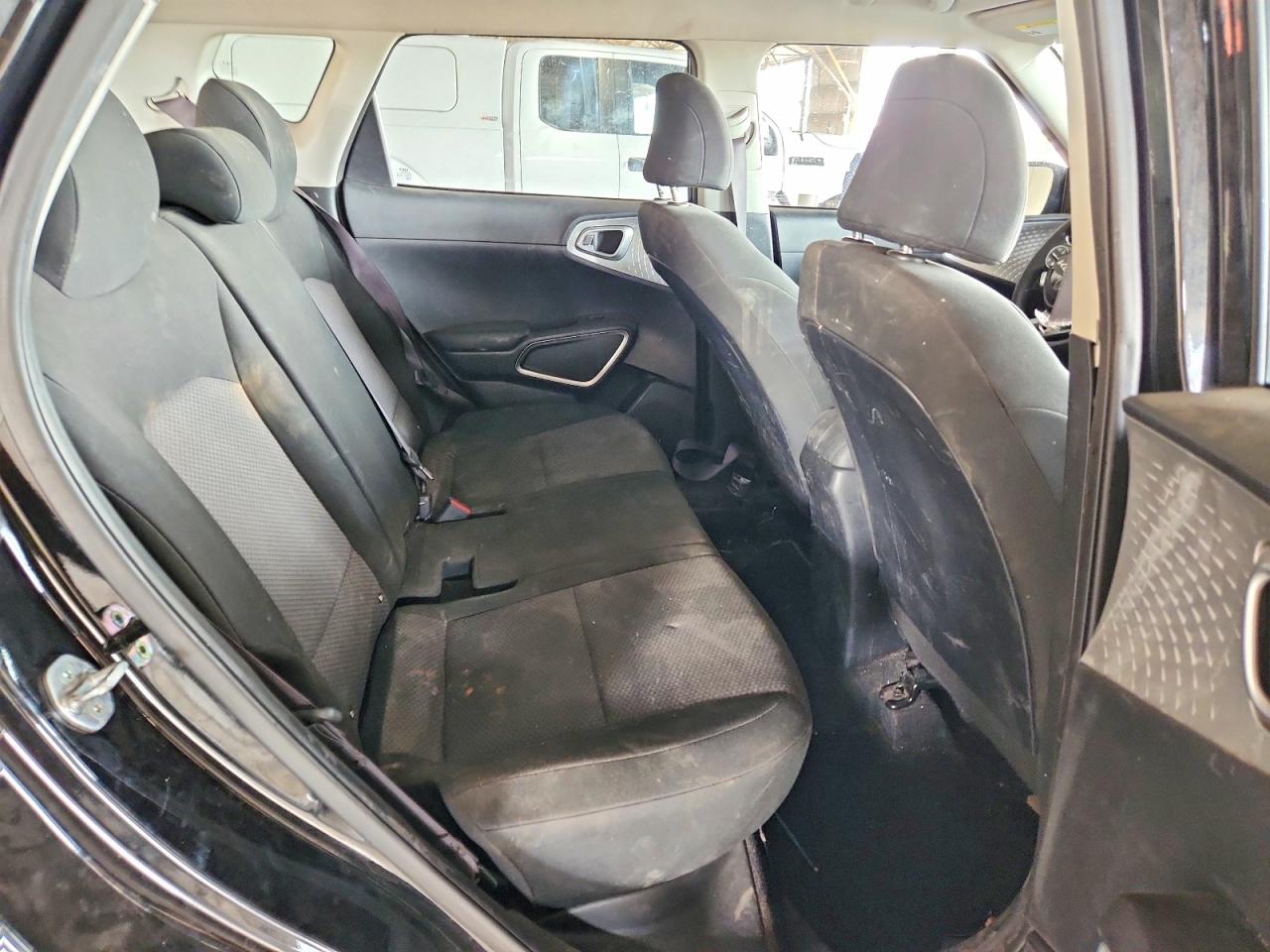 Kia Soul Lx