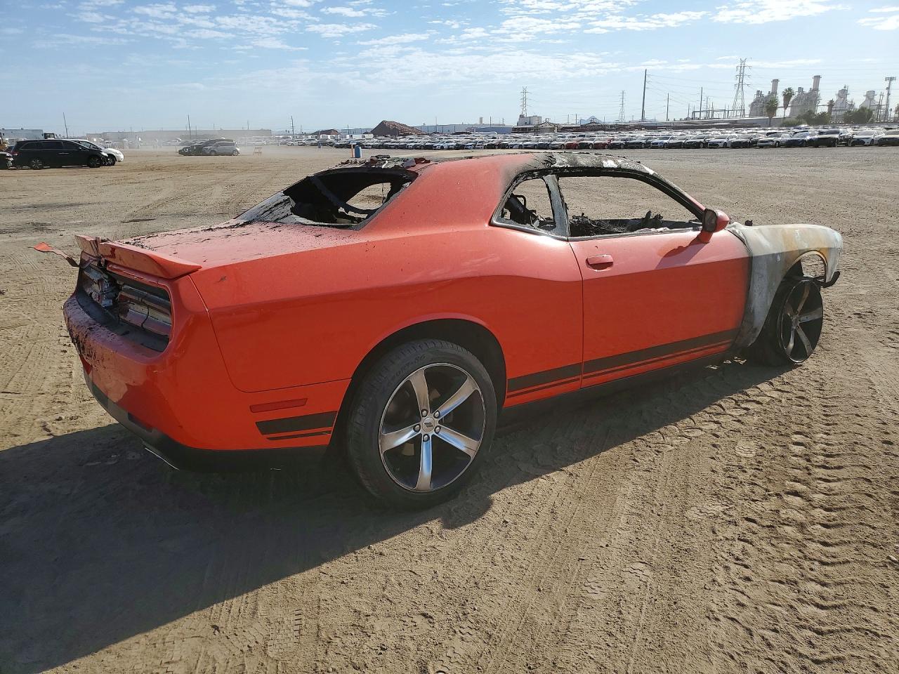Dodge Challenger Sxt