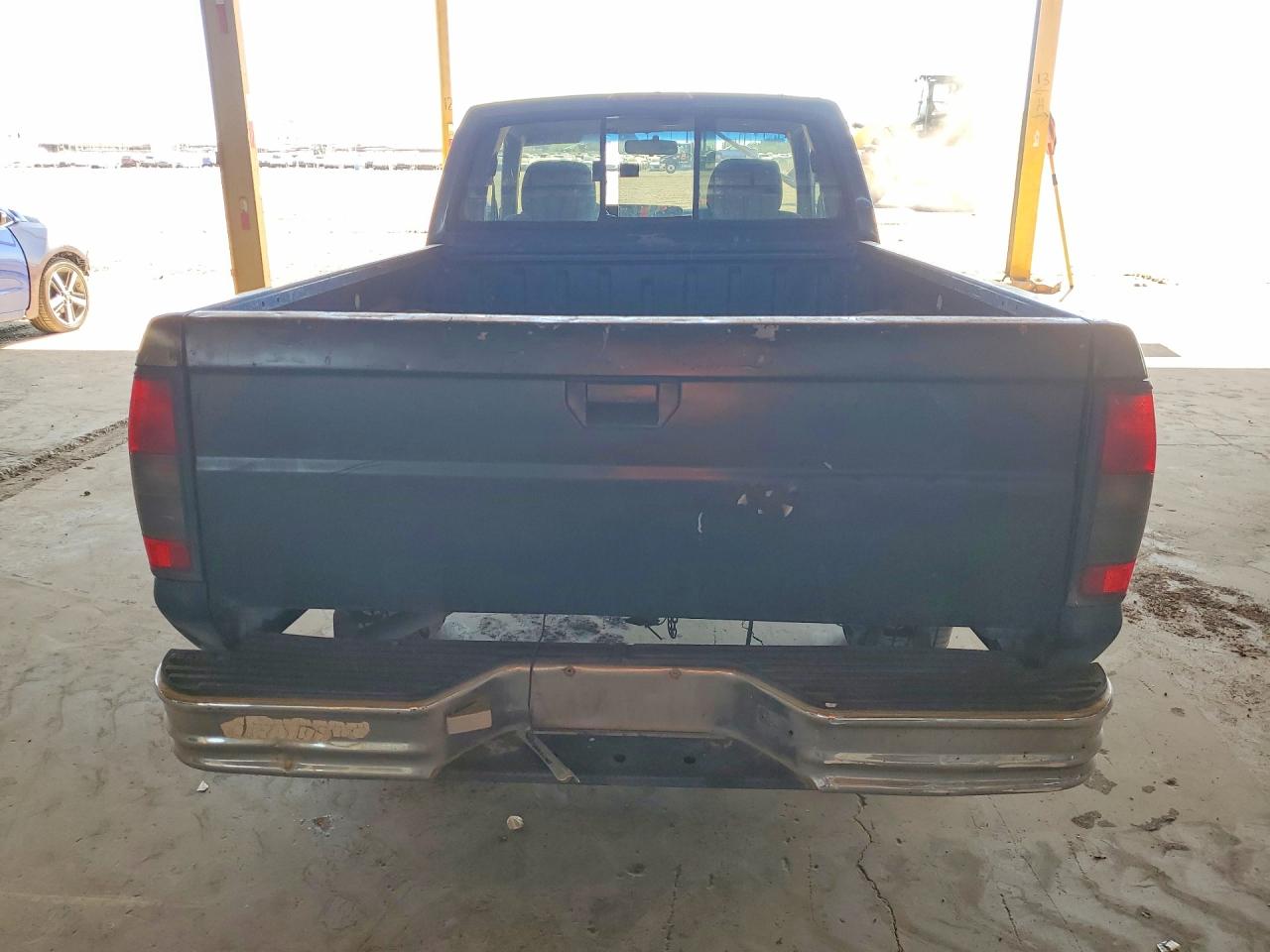 Nissan Frontier King Cab Xe