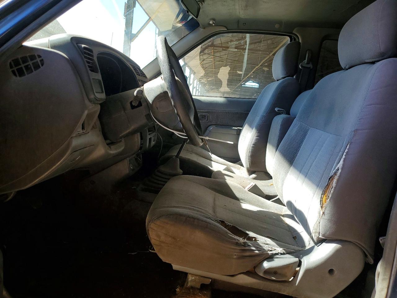 Nissan Frontier King Cab Xe