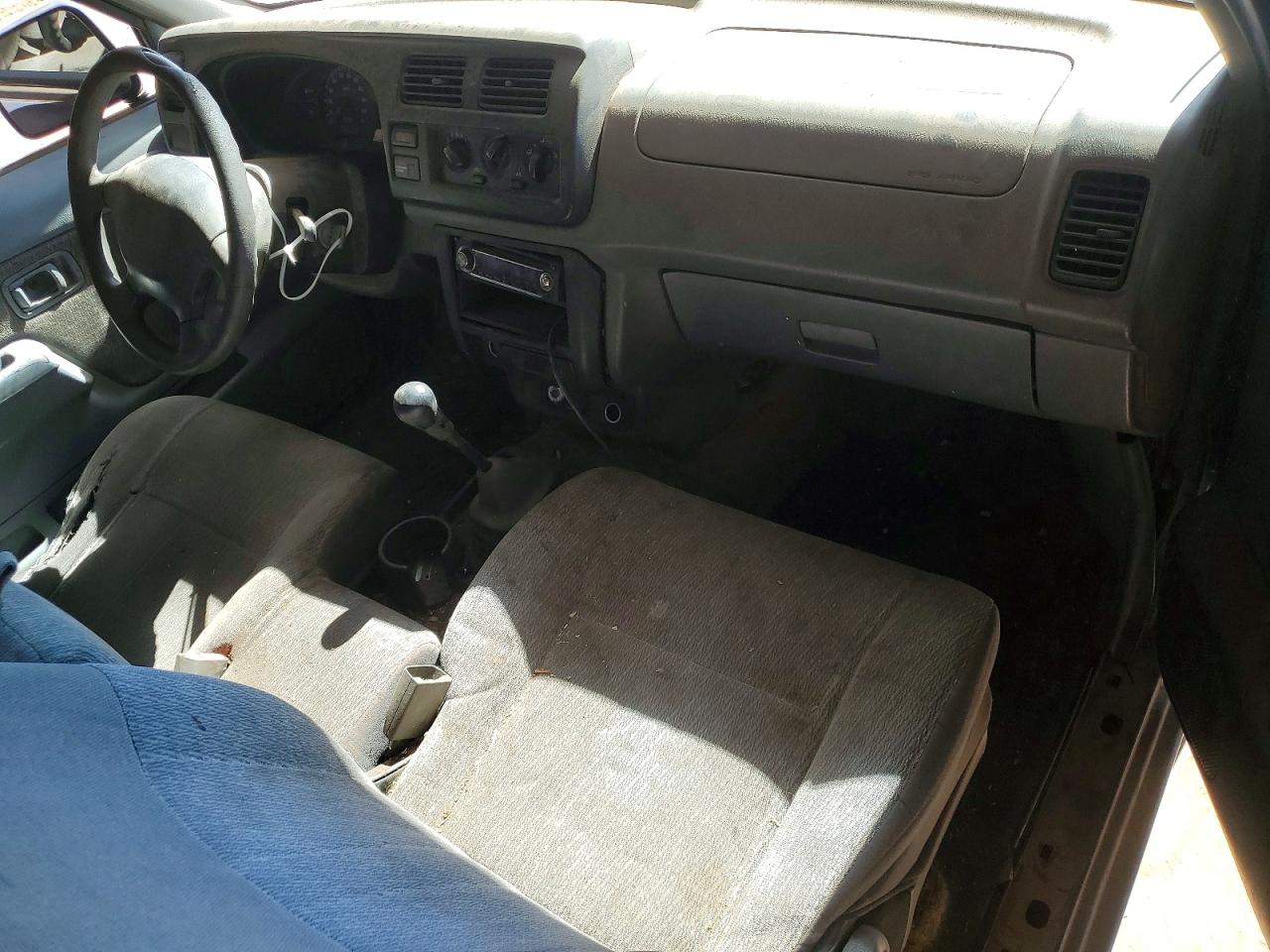 Nissan Frontier King Cab Xe