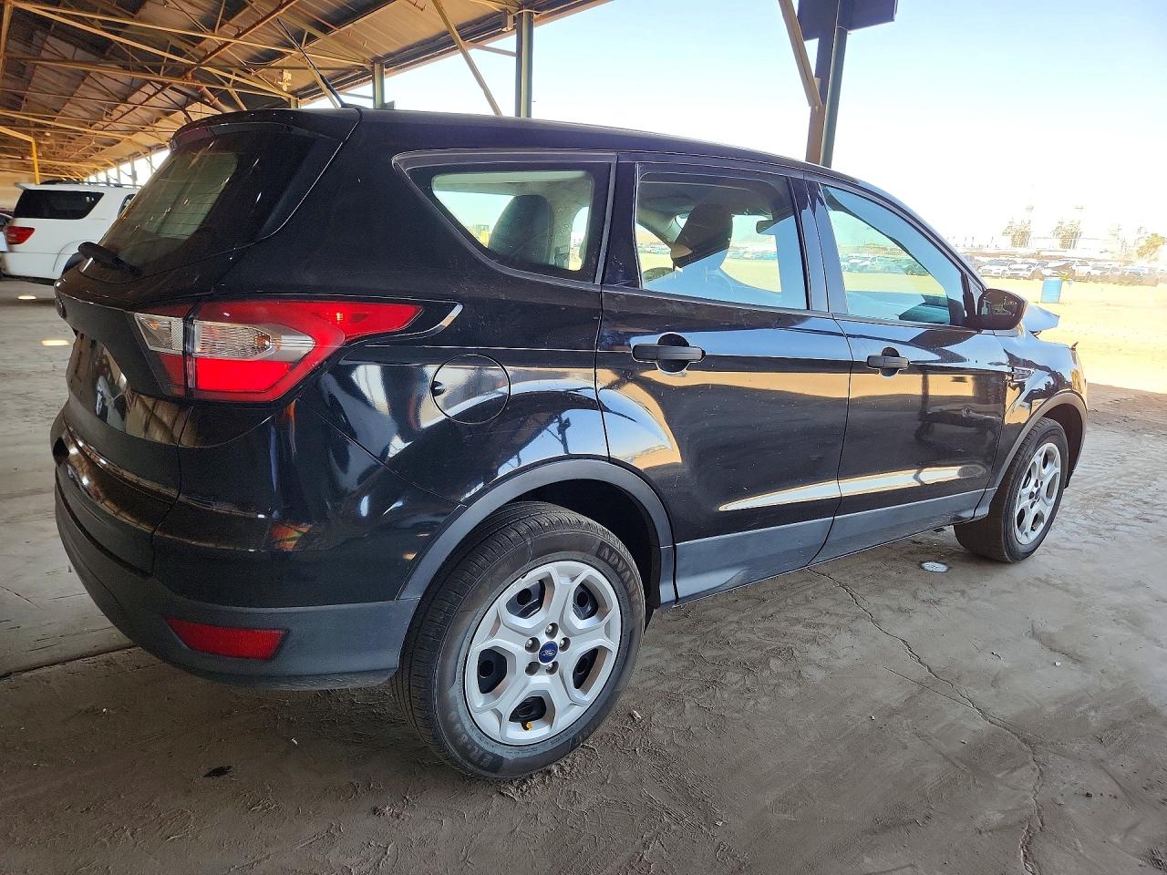 Ford Escape S