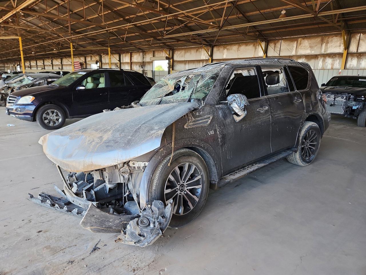 Salvage Nissan Armada Image