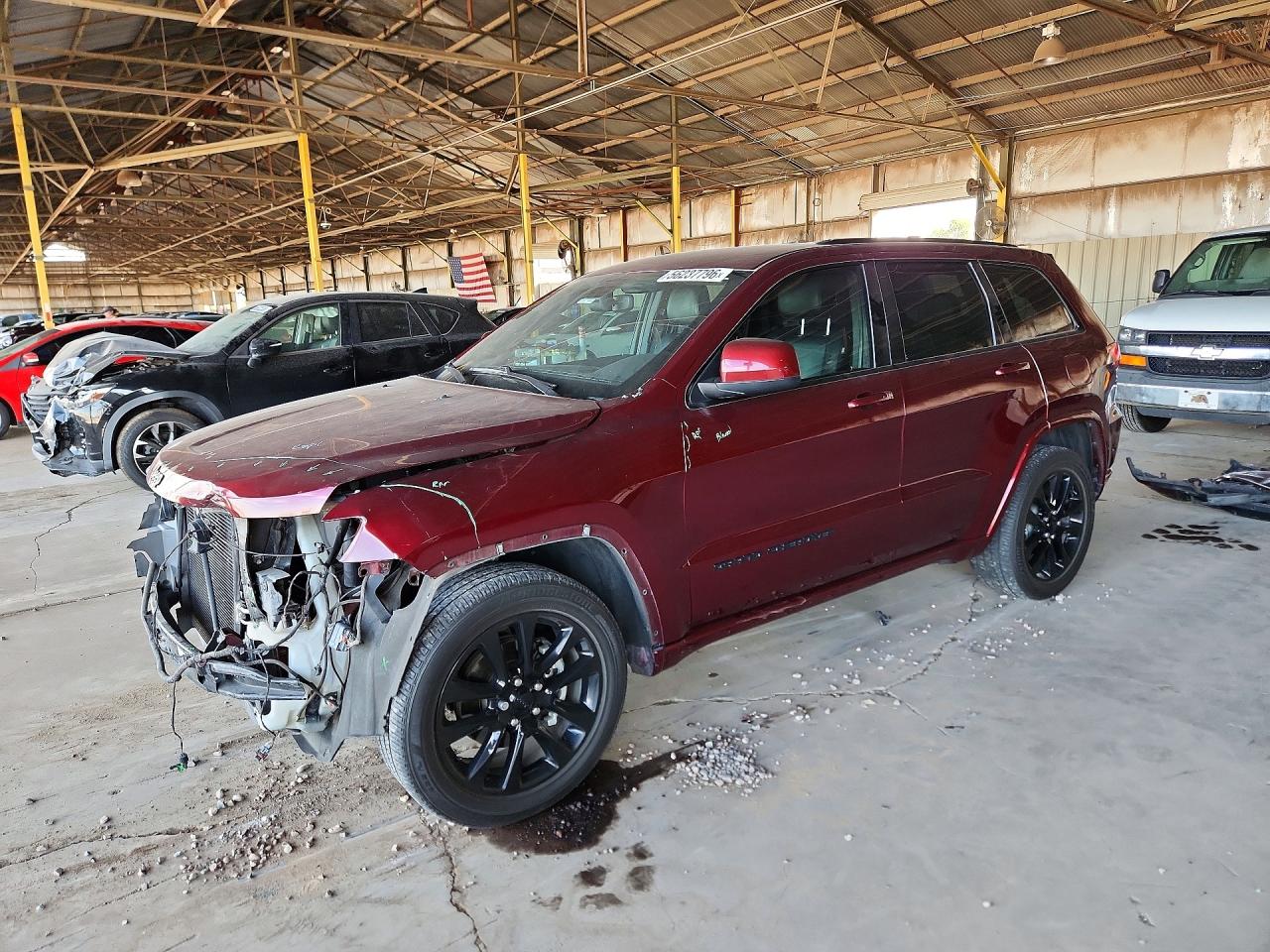 Salvage Jeep Cherokee Image