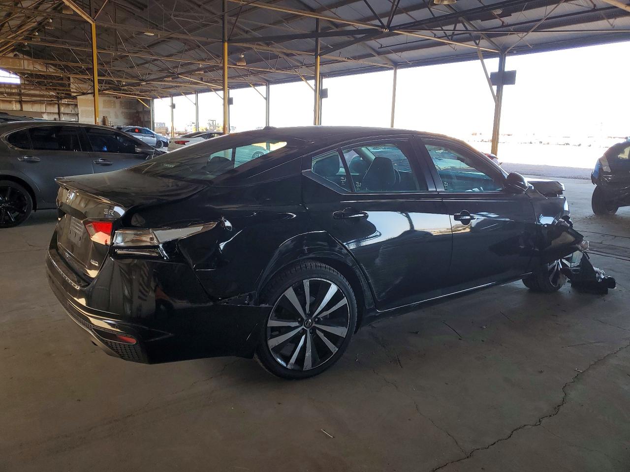 Nissan Altima Sr