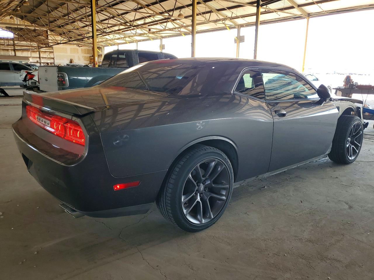 Dodge Challenger Sxt