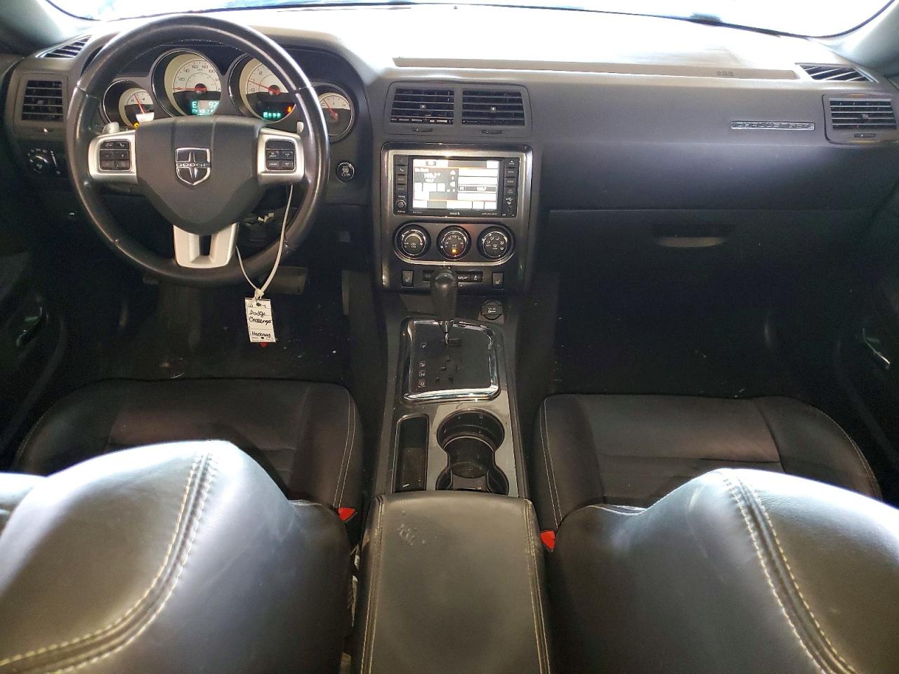 Dodge Challenger Sxt