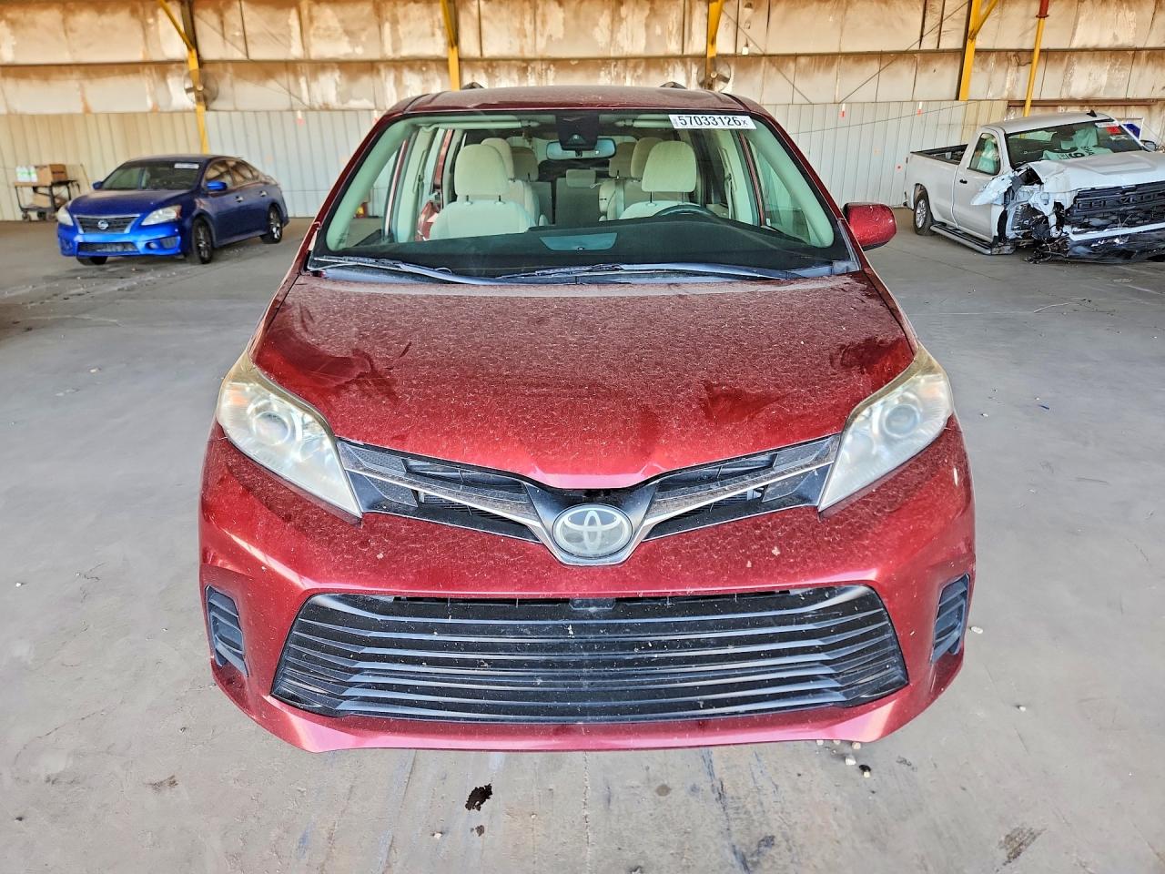 Toyota Sienna Le