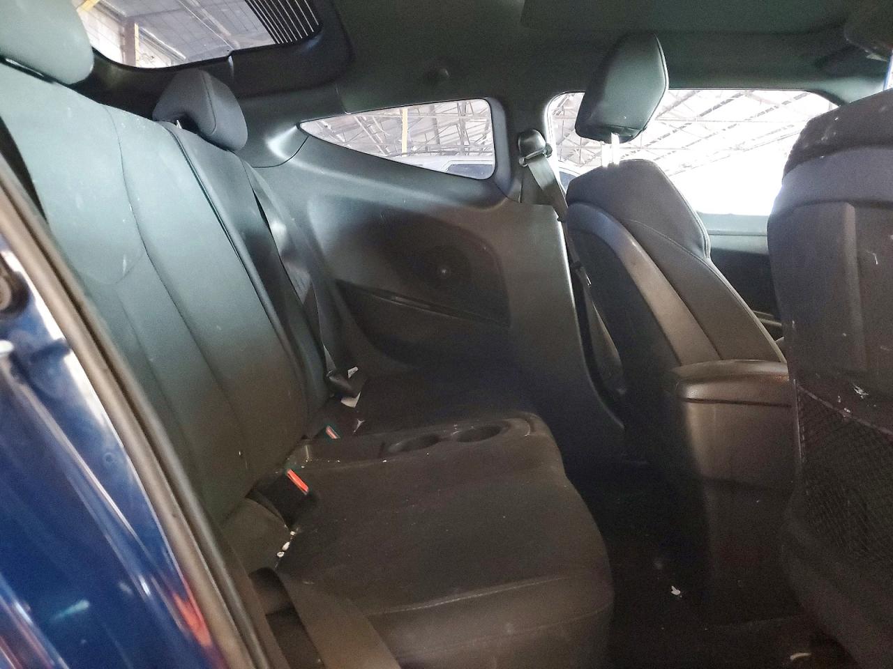 Hyundai VELOSTER Value Edition