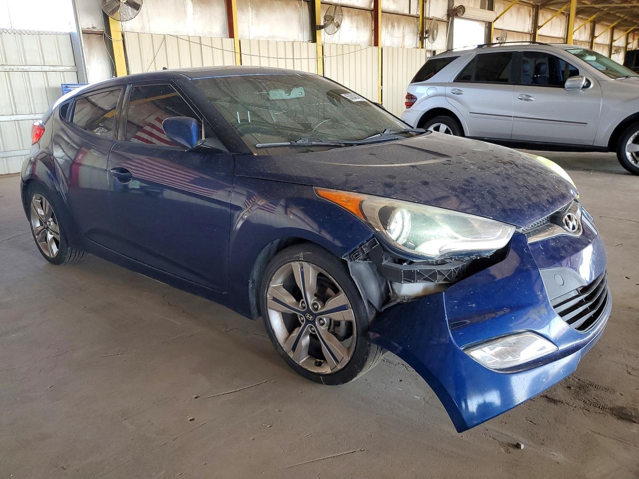 Hyundai VELOSTER Value Edition