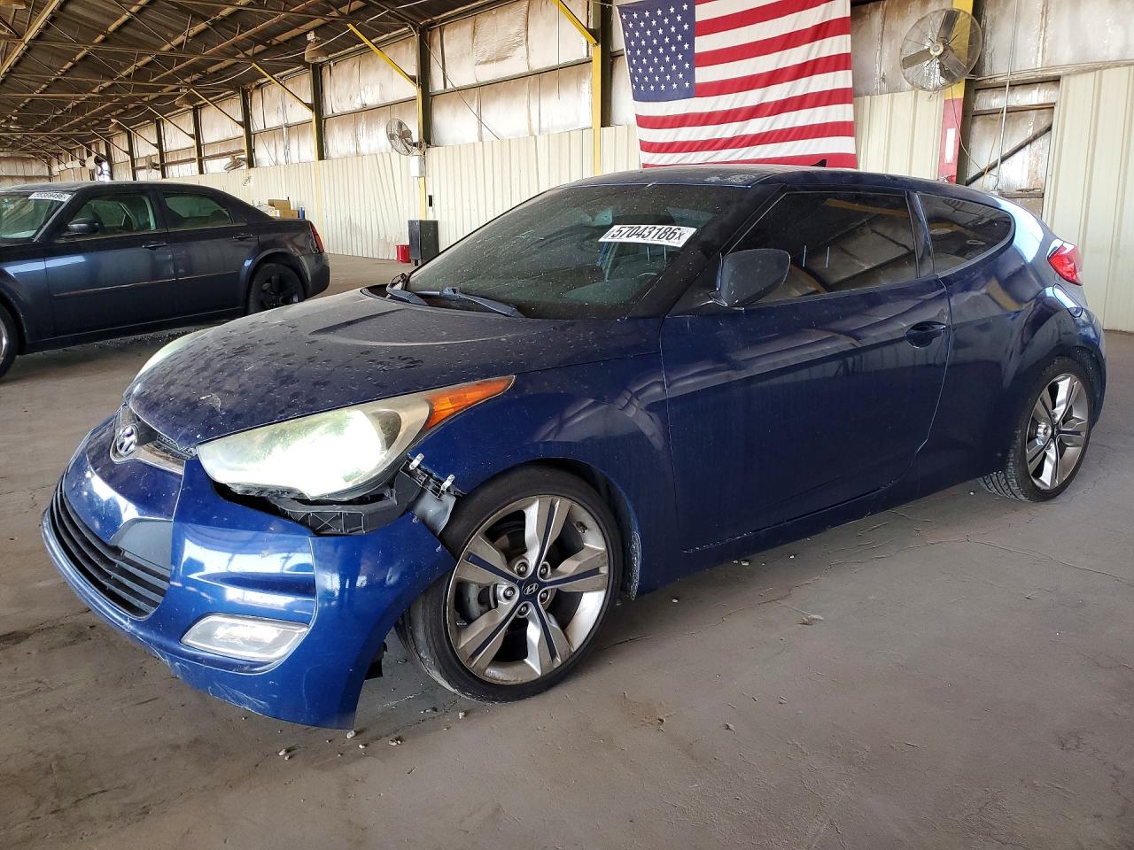 Salvage Hyundai VELOSTER Image
