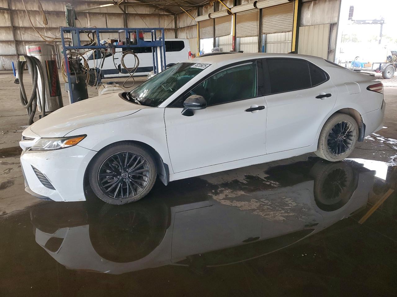 Salvage Toyota Camry Image