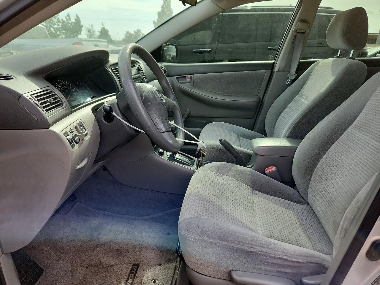 Toyota Corolla Ce