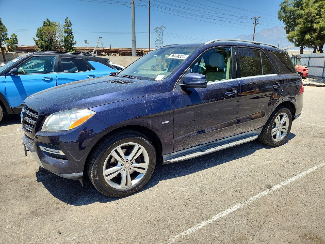 Salvage Mercedes-Benz M-Class Image