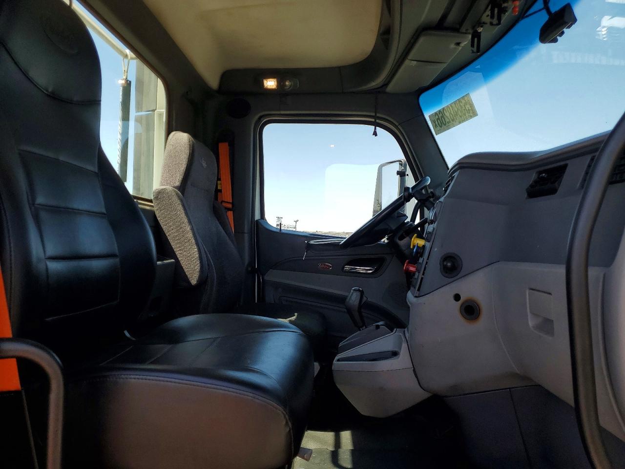 Peterbilt 579