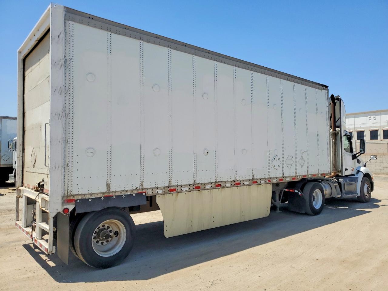 Peterbilt 579
