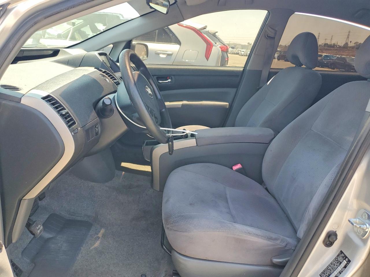 Toyota Prius Base