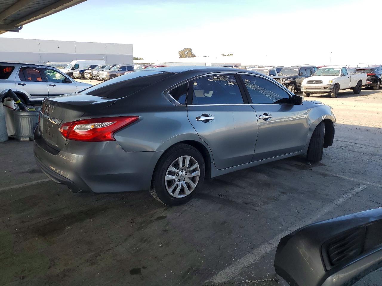 Nissan Altima 2.5 S