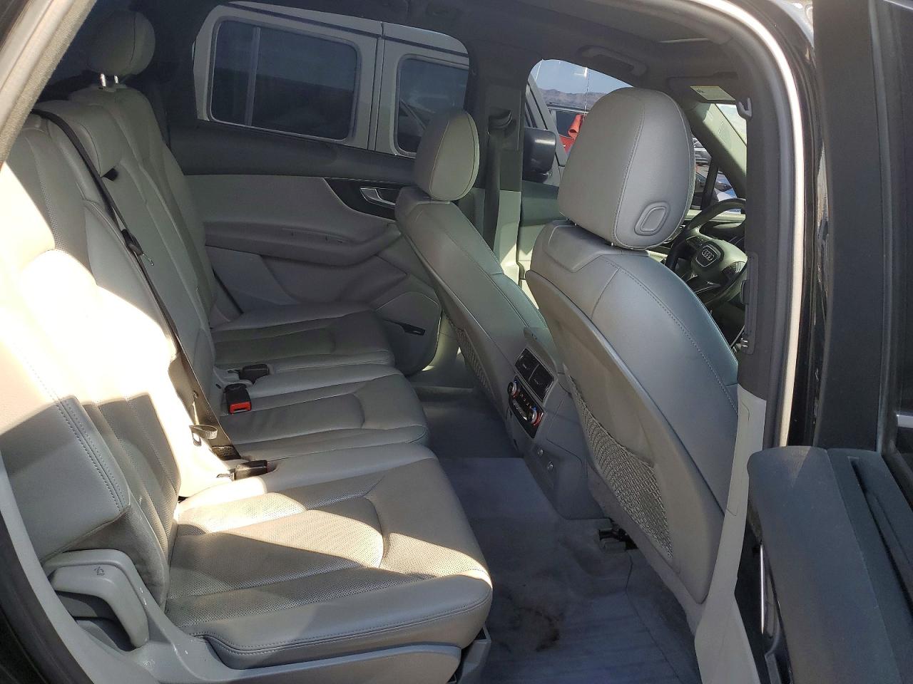 Audi Q7 Premium Plus