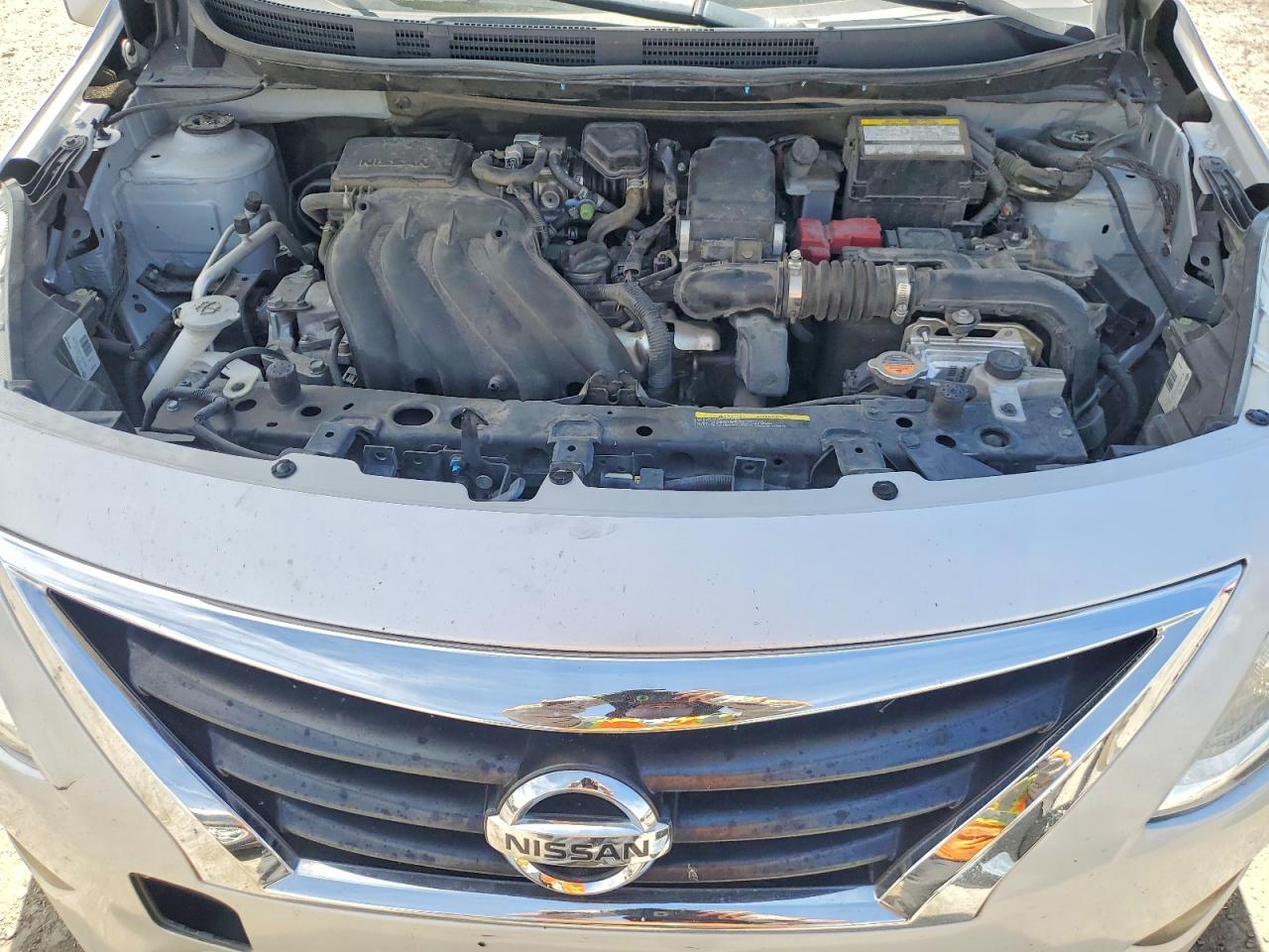 Nissan Versa Sv