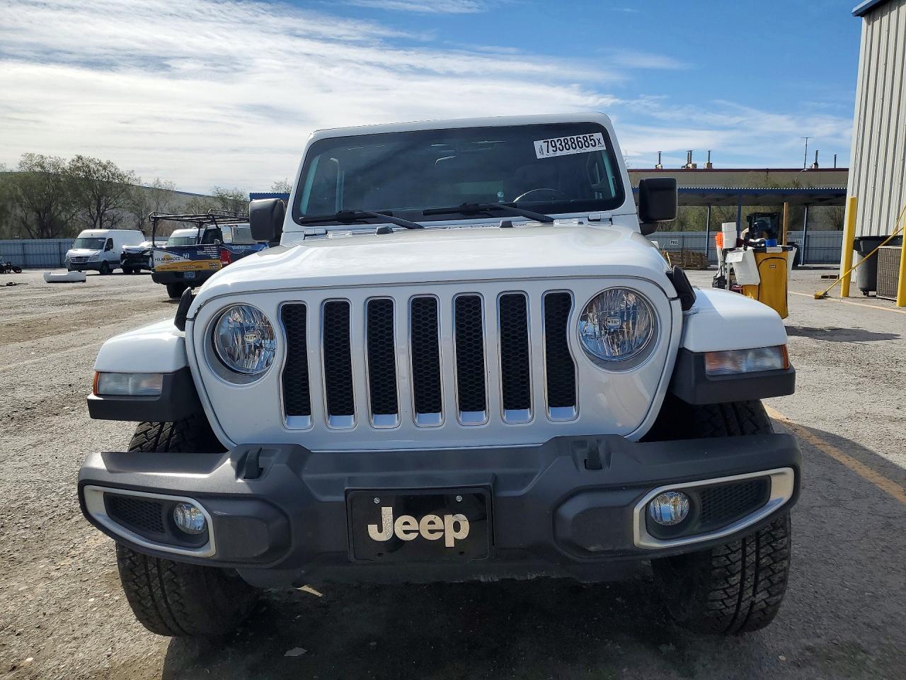Jeep Wrangler Sahara