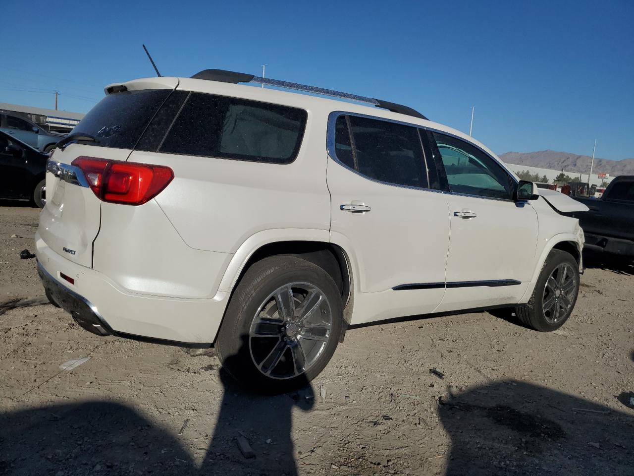 GMC Acadia Denali