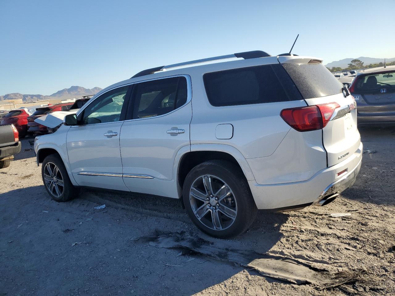 GMC Acadia Denali