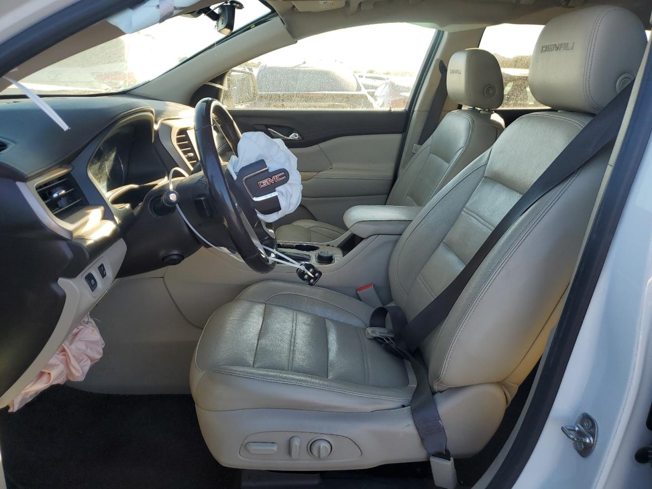 GMC Acadia Denali