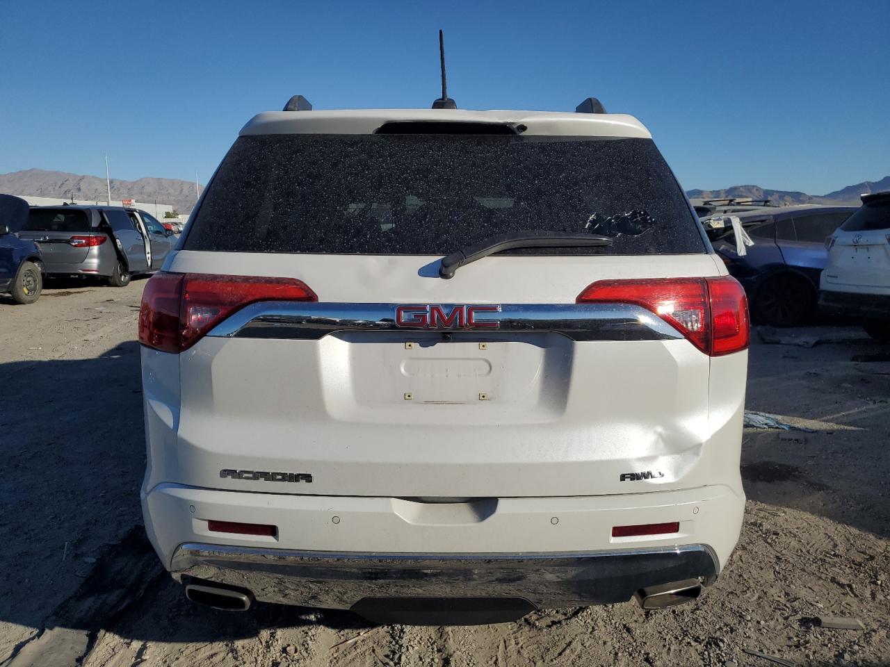 GMC Acadia Denali