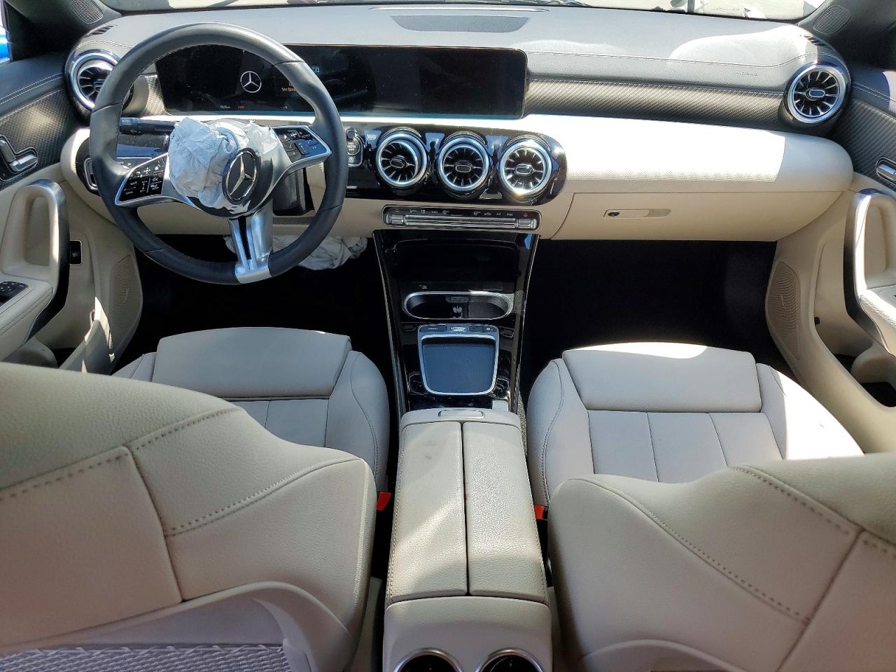Mercedes-Benz Cla-class 250