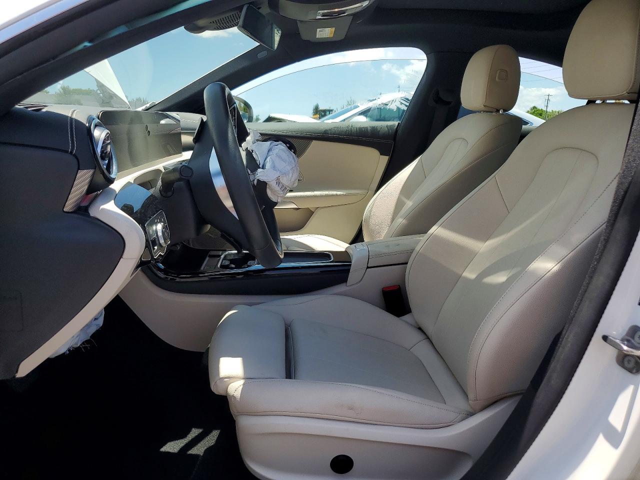 Mercedes-Benz Cla-class 250
