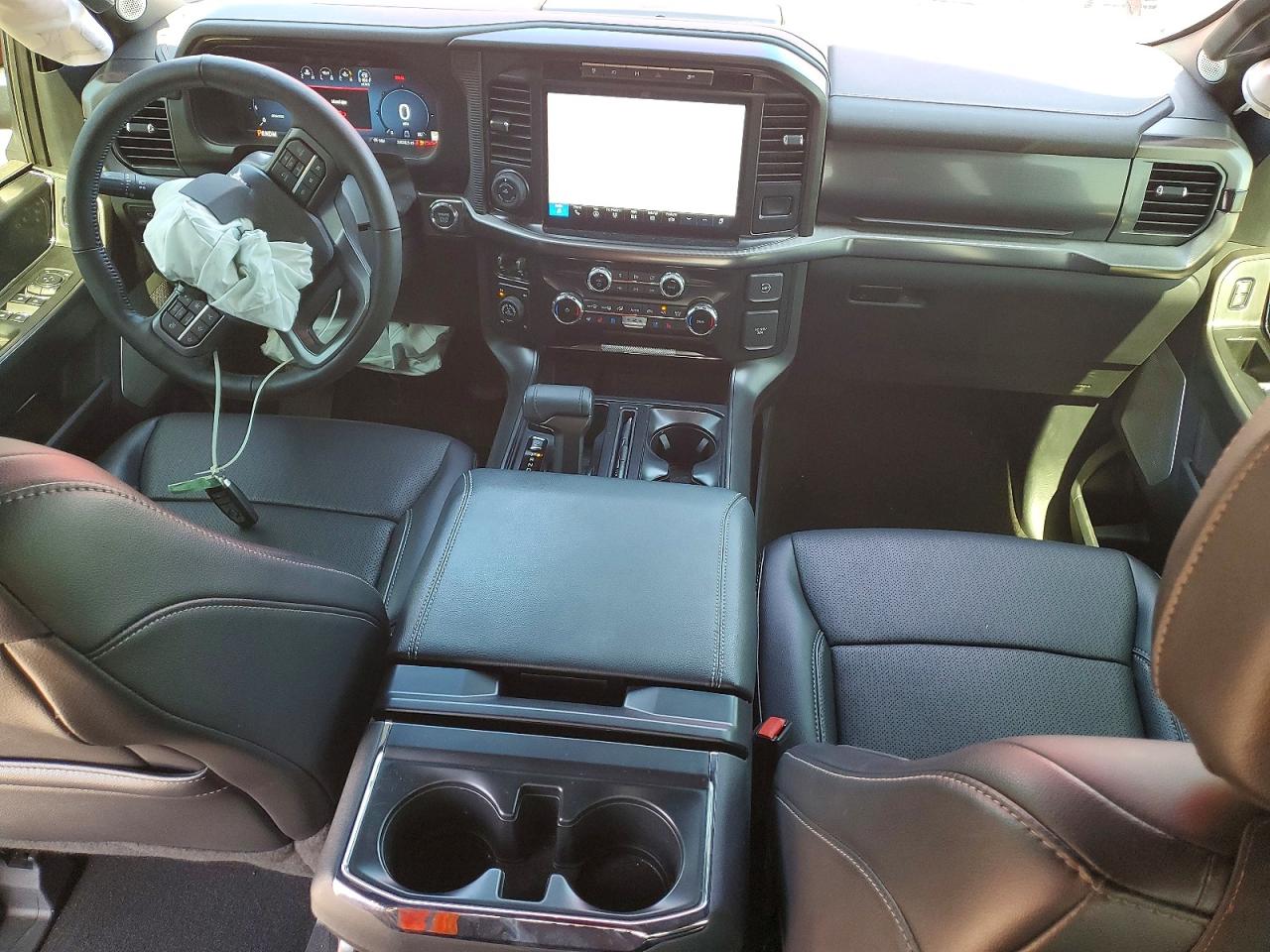 Ford F-150 Lariat