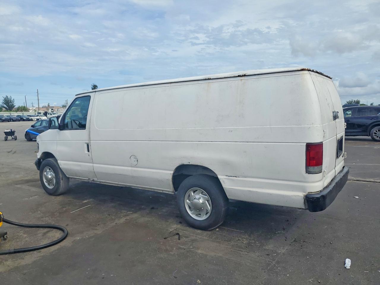 Ford Econoline E250 Super Duty