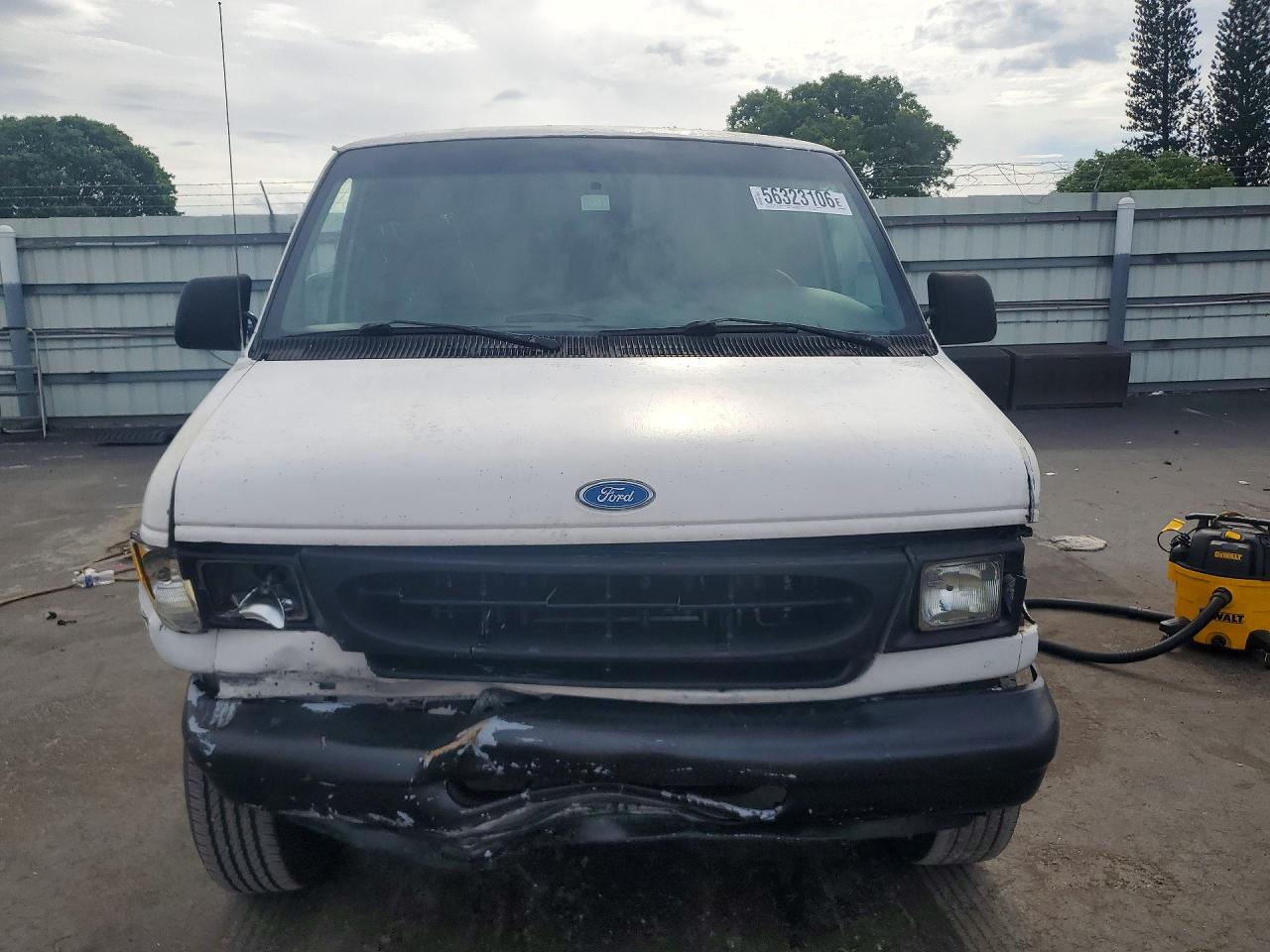 Ford Econoline E250 Super Duty