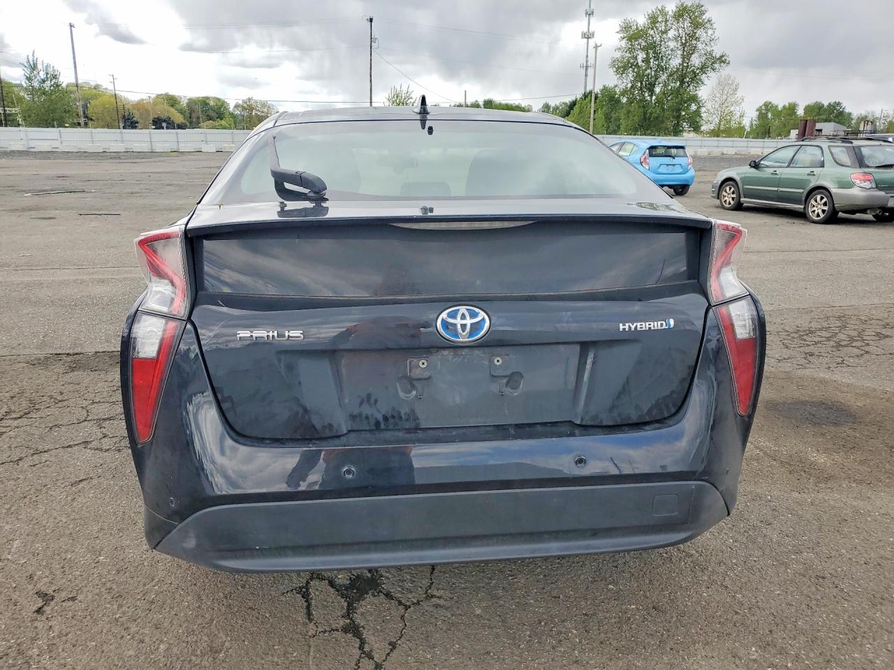 Toyota Prius Three