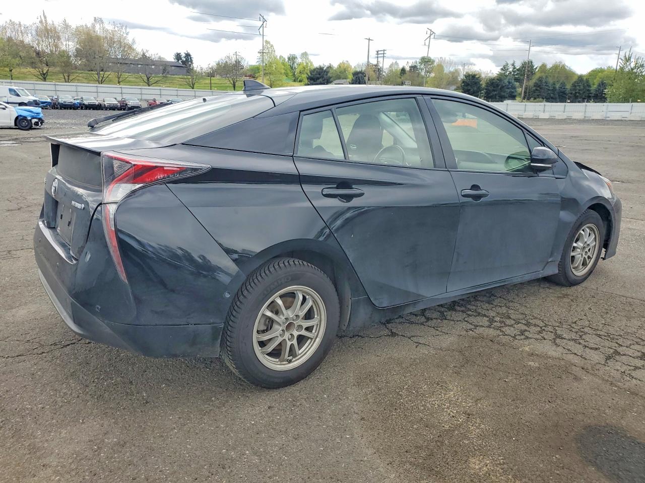 Toyota Prius Three