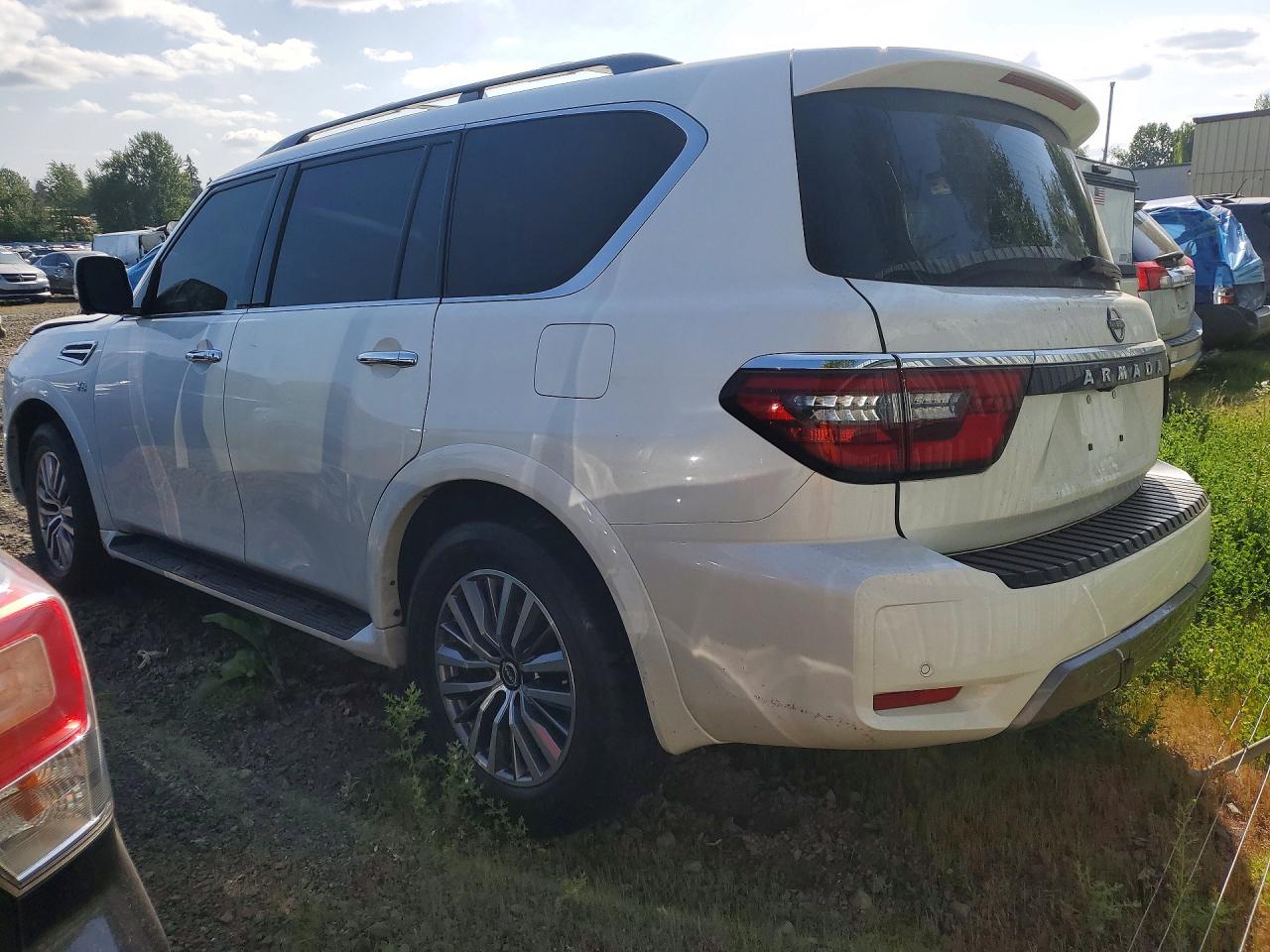 Nissan Armada Sl