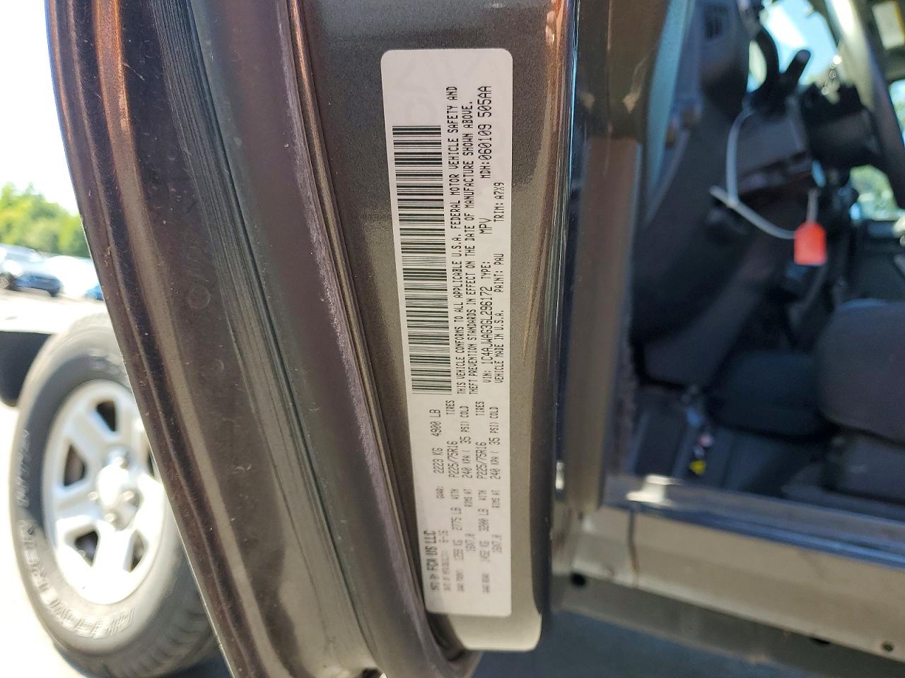 Jeep Wrangler Sport
