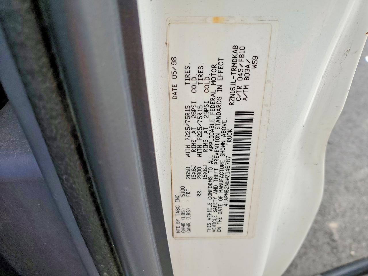 Toyota Tacoma Base