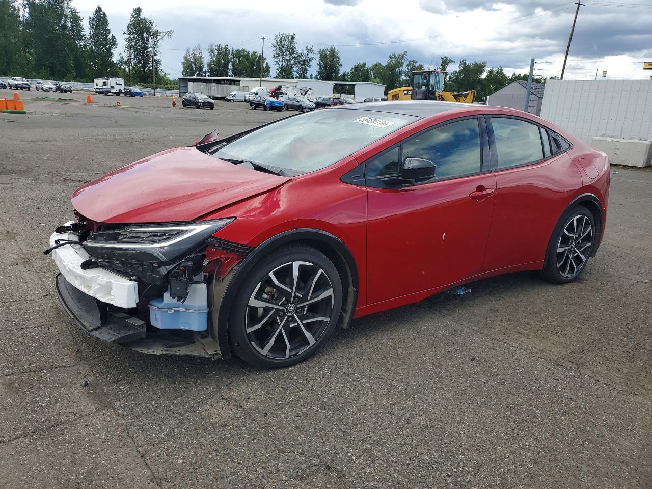 Salvage Toyota Prius Image