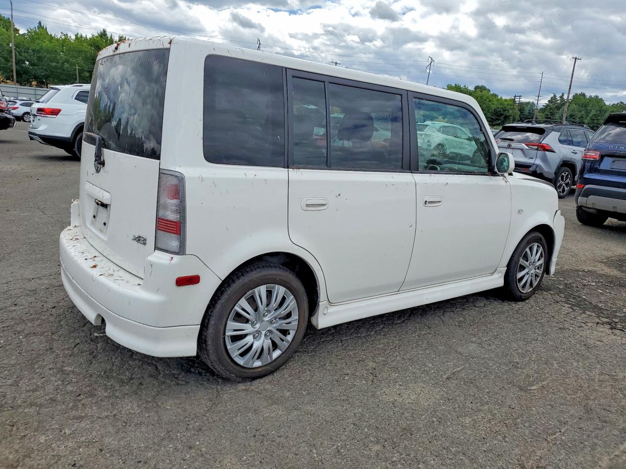 Toyota Scion Xb