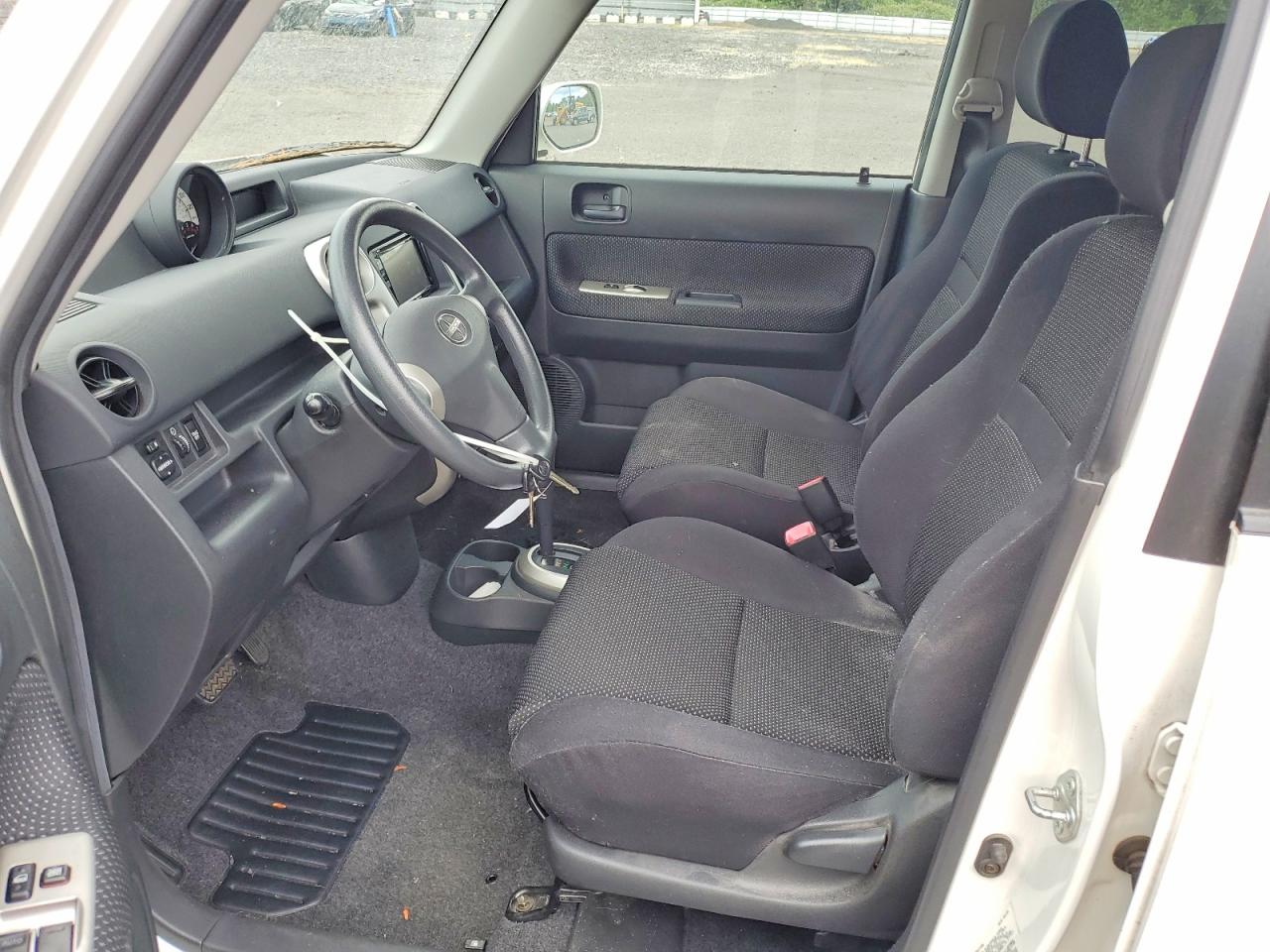 Toyota Scion Xb