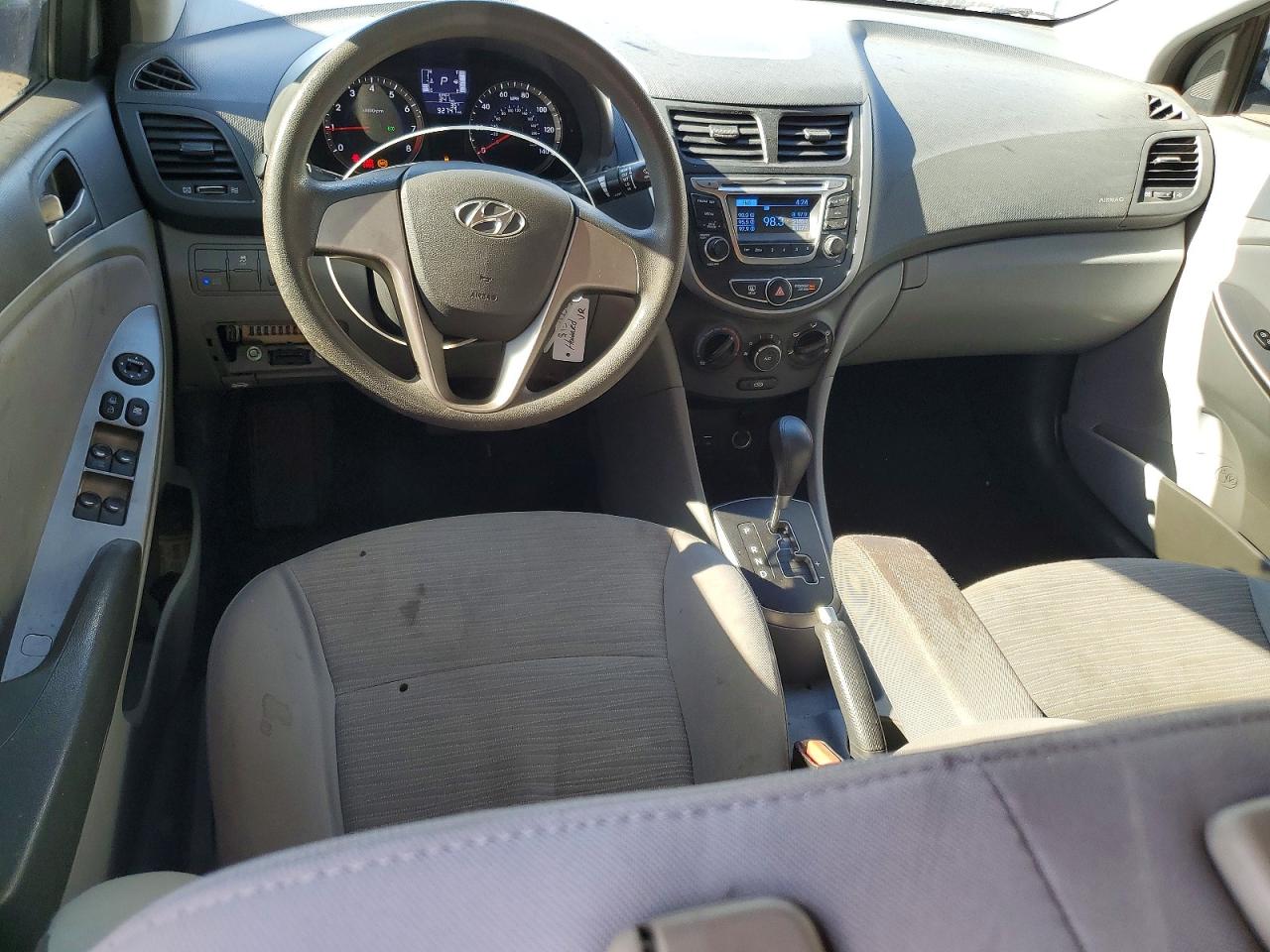 Hyundai ACCENT Se