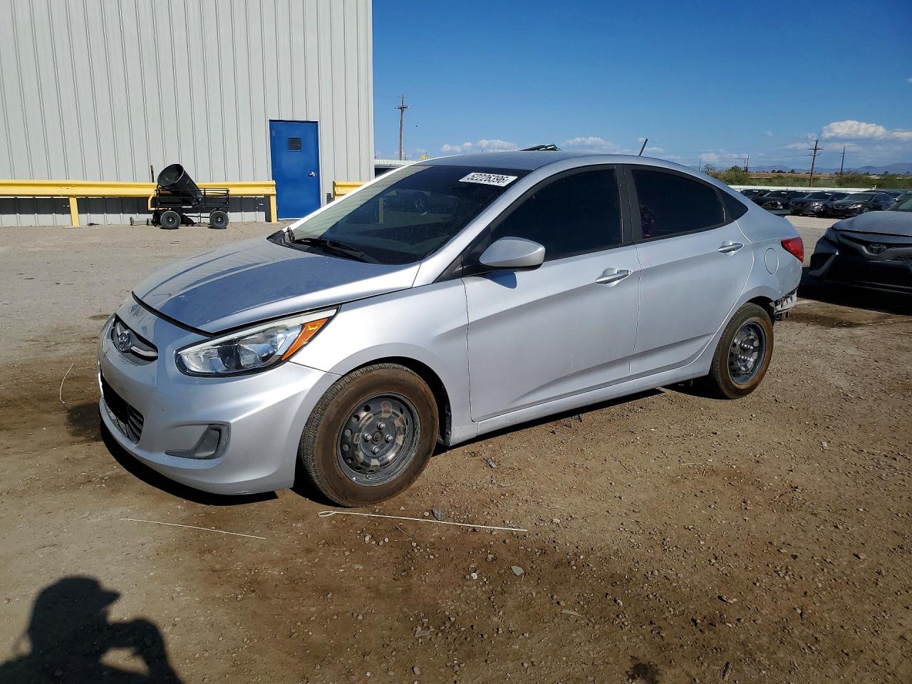 Salvage Hyundai ACCENT Image