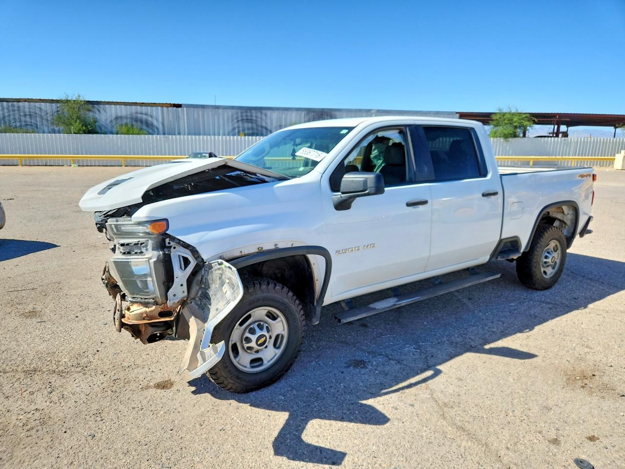 Salvage Chevrolet Silverado Image