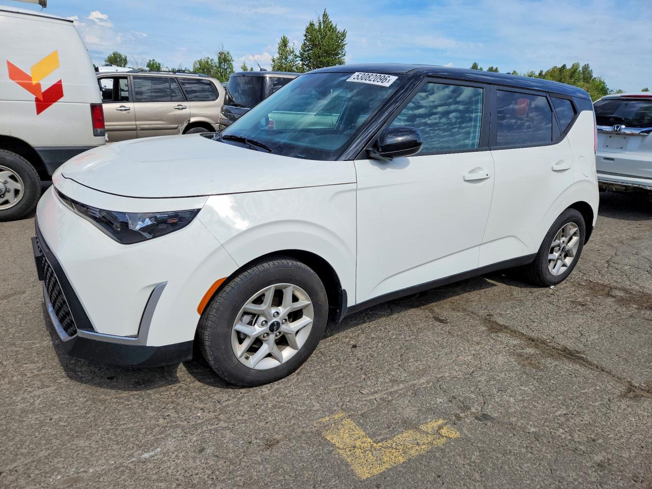 Salvage Kia Soul Image